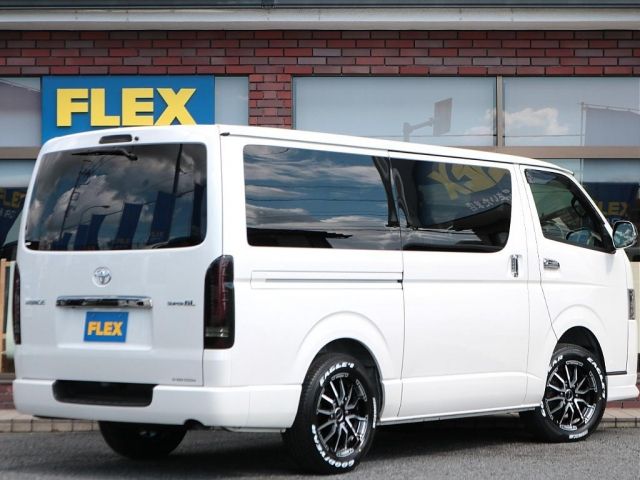 TOYOTA HIACE van 4WD 2020