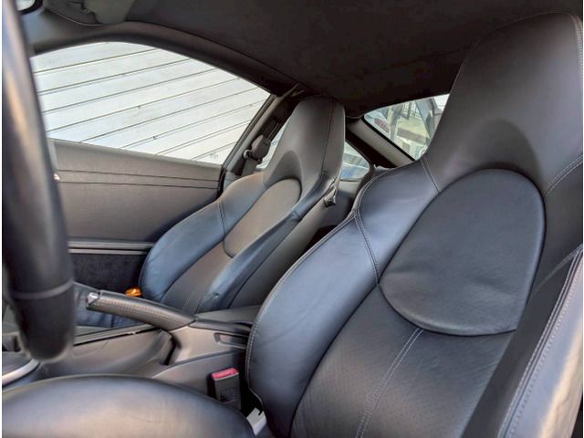 PORSCHE PORSCHE 911 2005