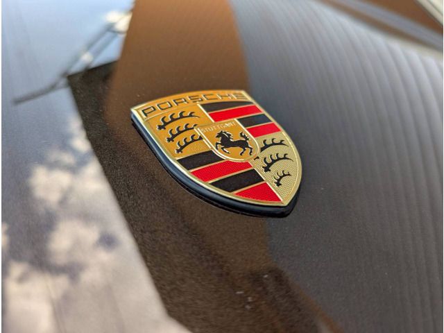 PORSCHE PORSCHE CAYMAN 2011