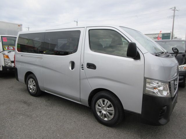 NISSAN NV350 CARAVAN 2018