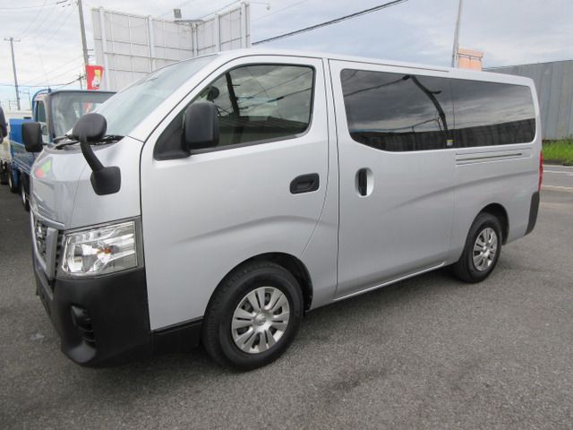 NISSAN NV350 CARAVAN 2018