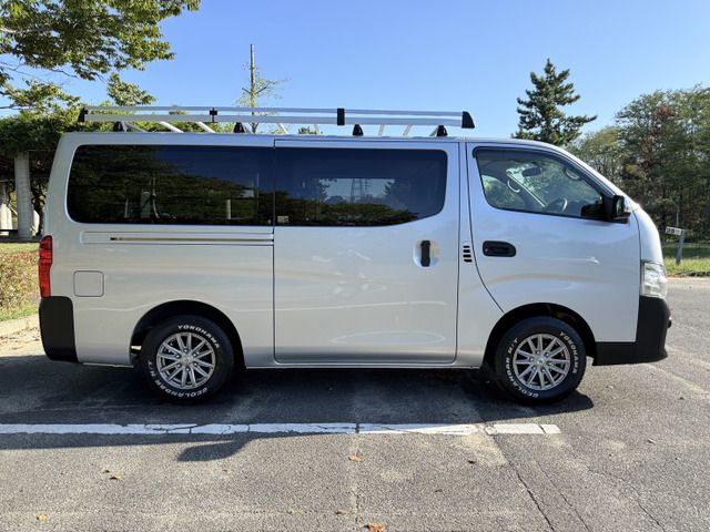 NISSAN NV350 CARAVAN 4WD 2018