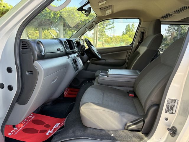 NISSAN NV350 CARAVAN 4WD 2018