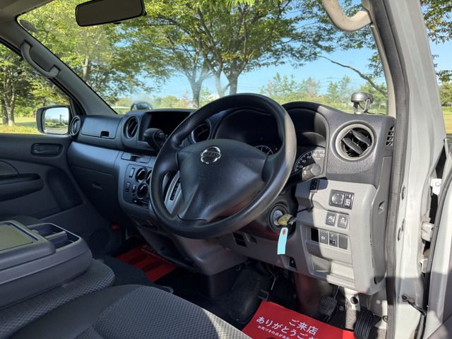 NISSAN NV350 CARAVAN 4WD 2018