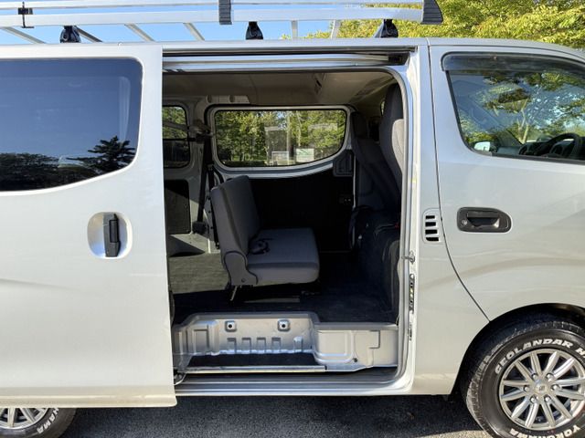 NISSAN NV350 CARAVAN 4WD 2018