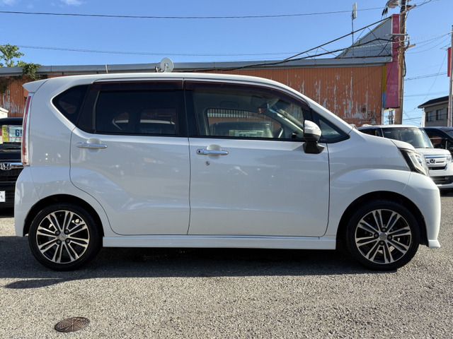 DAIHATSU MOVE CUSTOM 2015