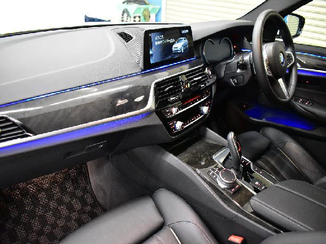 BMW BMW 5series sedan 2017