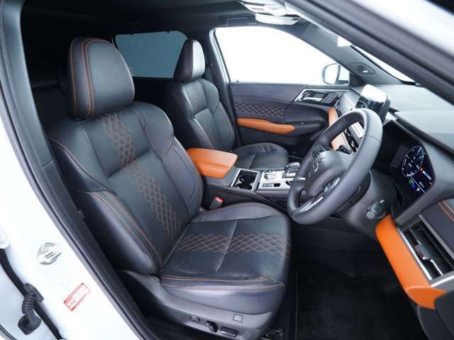 MITSUBISHI OUTLANDER PHEV 2023