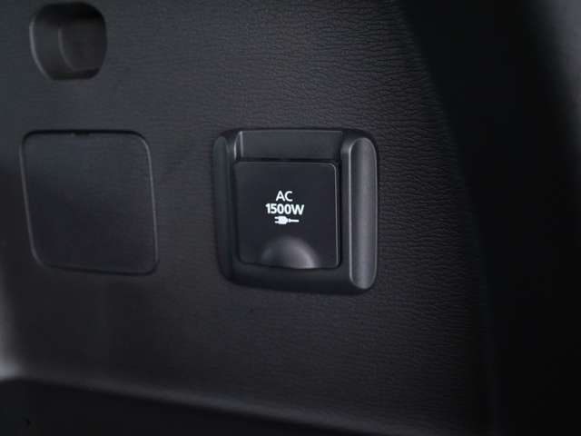 MITSUBISHI OUTLANDER PHEV 2023