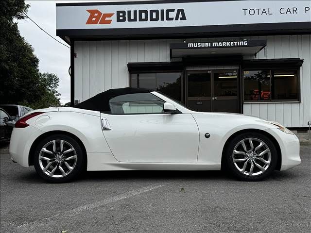 NISSAN FAIRLADY Z roadstar 2010