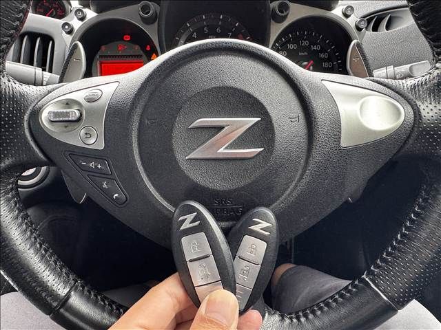 NISSAN FAIRLADY Z roadstar 2010