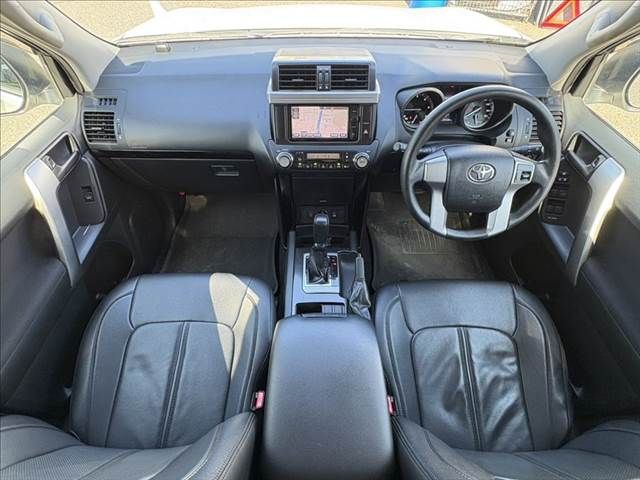 TOYOTA LANDCRUISER PRADO 2016