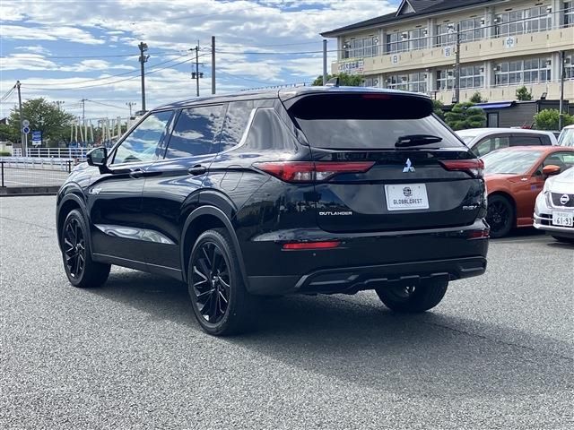 MITSUBISHI OUTLANDER PHEV 2022