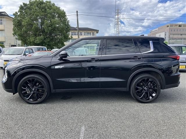 MITSUBISHI OUTLANDER PHEV 2022