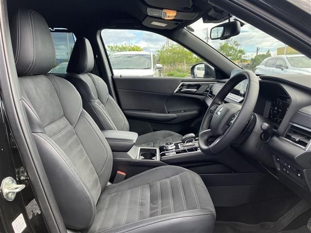 MITSUBISHI OUTLANDER PHEV 2022