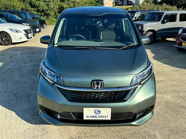 HONDA FREED HYBRID 2024