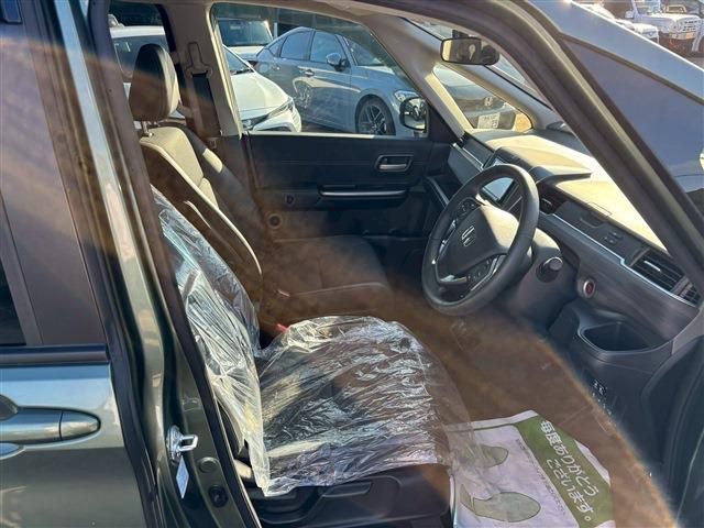 HONDA FREED HYBRID 2024