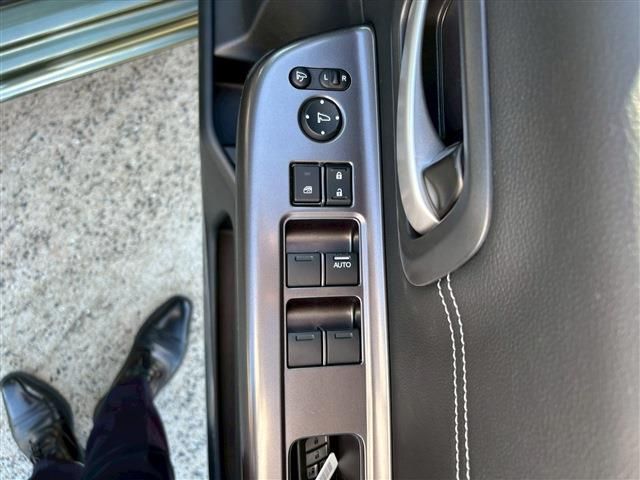 HONDA FREED HYBRID 2024