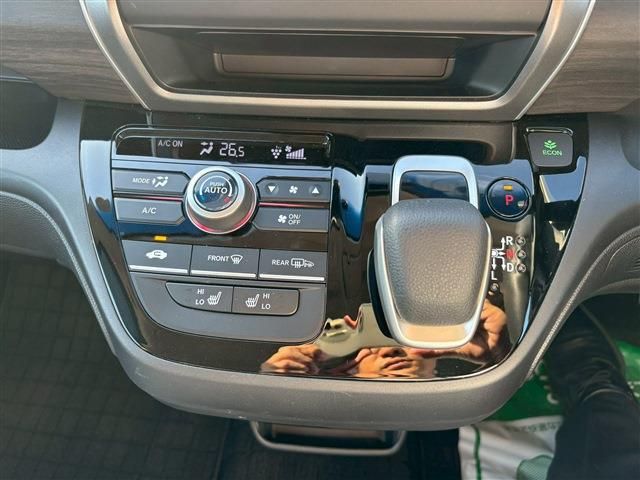 HONDA FREED HYBRID 2024