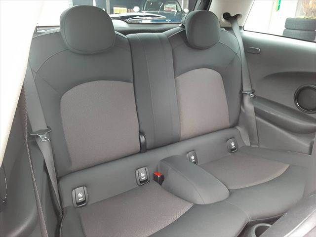 BMW BMW MINI COOPER D 2016