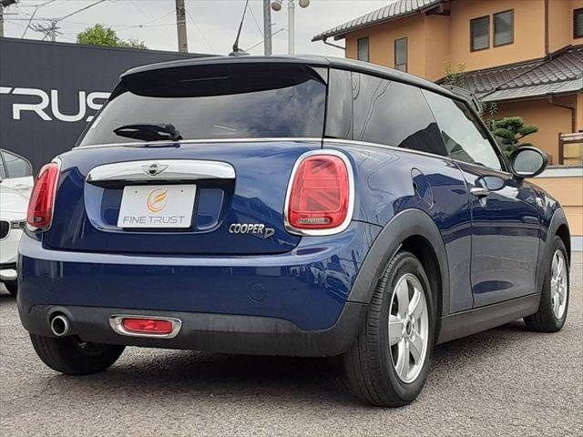 BMW BMW MINI COOPER D 2016