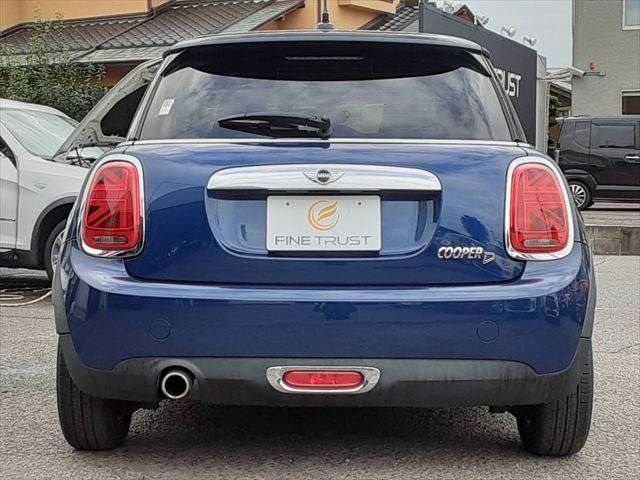 BMW BMW MINI COOPER D 2016