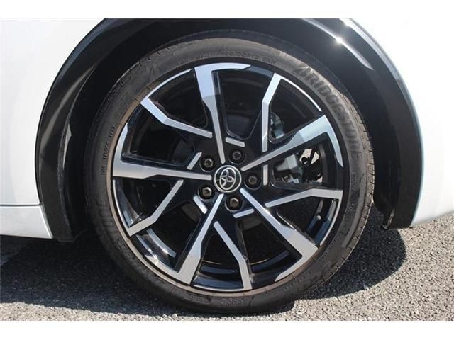 TOYOTA PRIUS PHV 2023