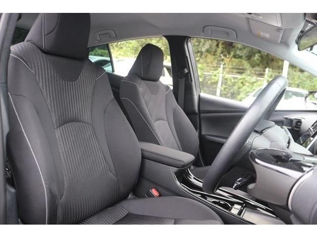 TOYOTA PRIUS PHV 2019