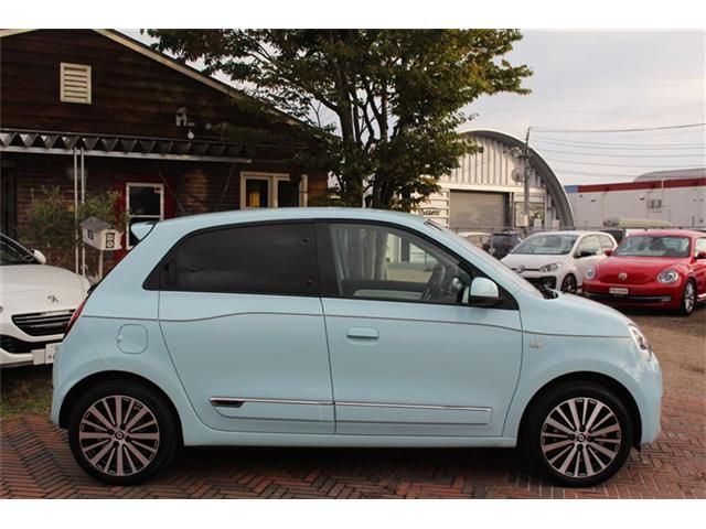 RENAULT RENAULT TWINGO 2023