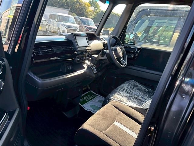 HONDA N BOX CUSTOM 2022