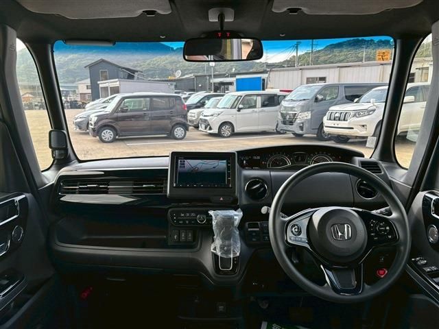 HONDA N BOX CUSTOM 2023