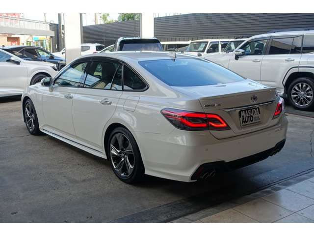 TOYOTA CROWN sedan 2018