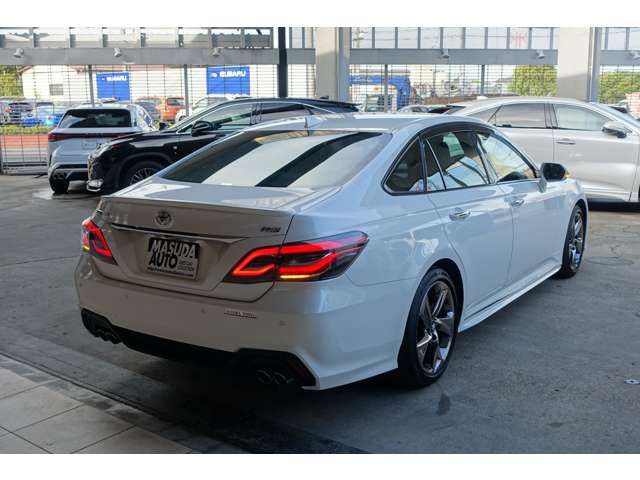 TOYOTA CROWN sedan 2018