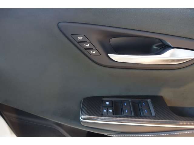 TOYOTA CROWN sedan 2018