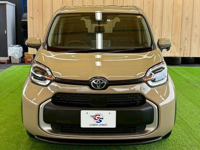 TOYOTA SIENTA HYBRID 2023