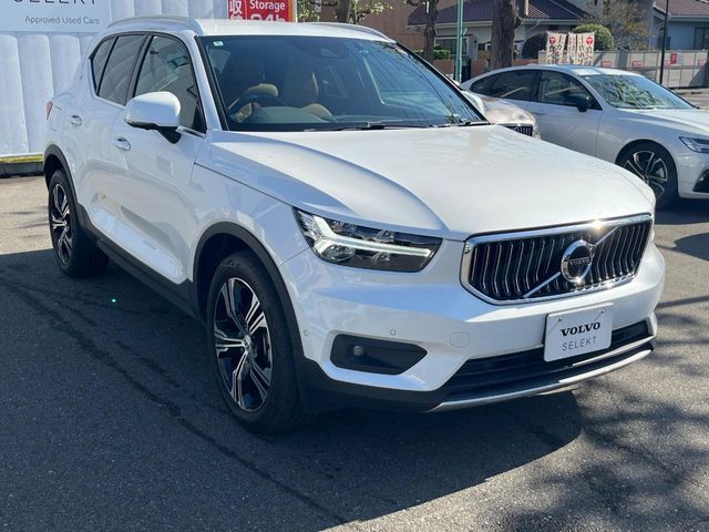 VOLVO VOLVO XC40 2022