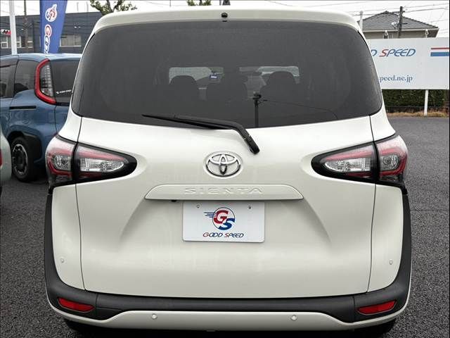 TOYOTA SIENTA 2018