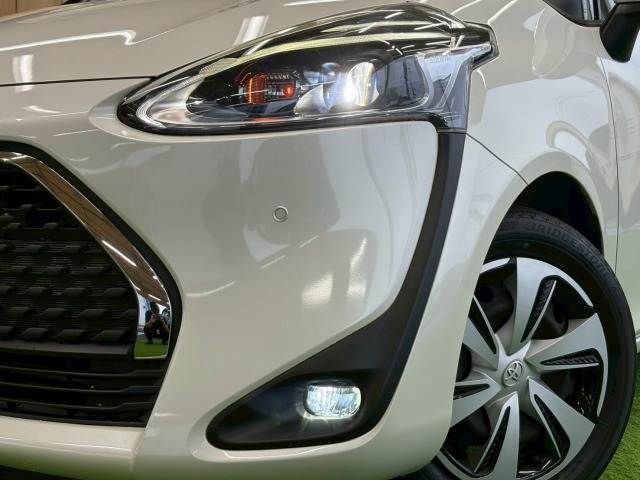 TOYOTA SIENTA 2018