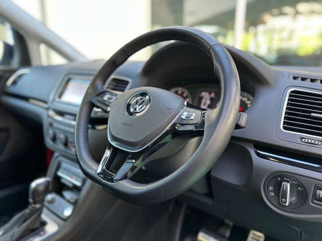 VOLKSWAGEN VOLKSWAGEN SHARAN 2019