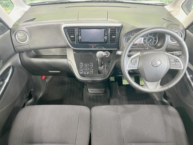 NISSAN DAYZ ROOX 2018