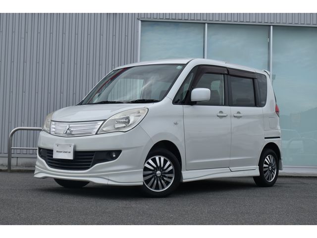 MITSUBISHI DELICA D:2 2WD 2011