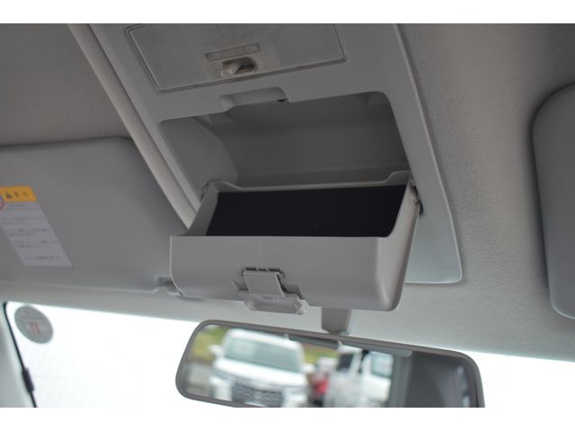 MITSUBISHI DELICA D:2 2WD 2011