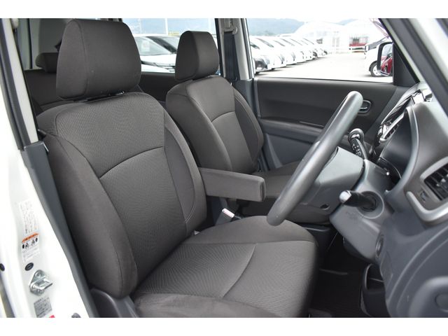 MITSUBISHI DELICA D:2 2WD 2011