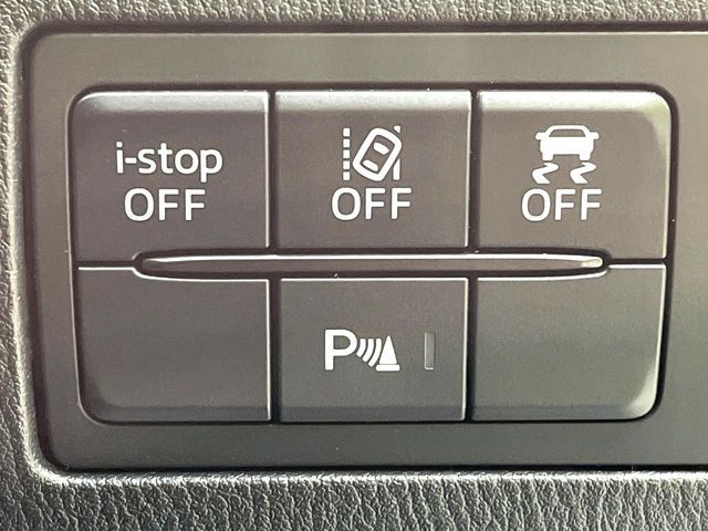 MAZDA AXELA SPORTS 2017