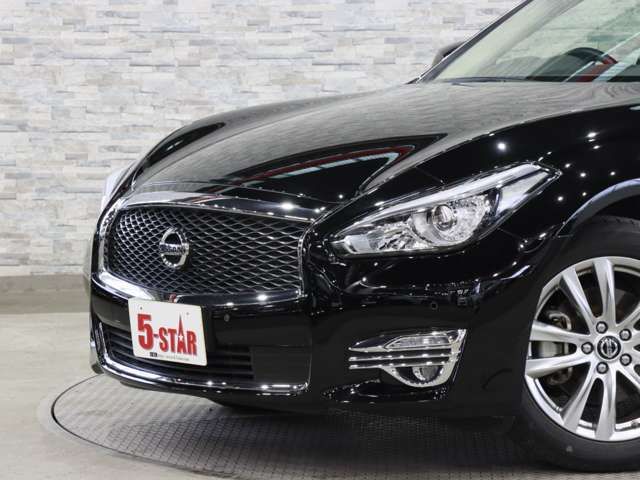 NISSAN FUGA HYBRID 2020