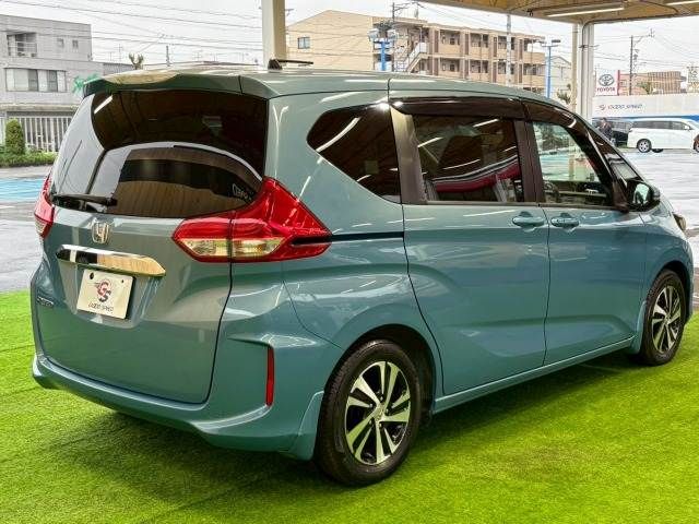 HONDA FREED 2016
