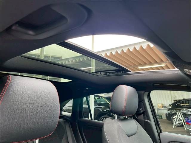 MERCEDES BENZ MERCEDES BENZ GLA class 2020