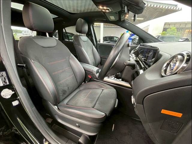 MERCEDES BENZ MERCEDES BENZ GLA class 2020