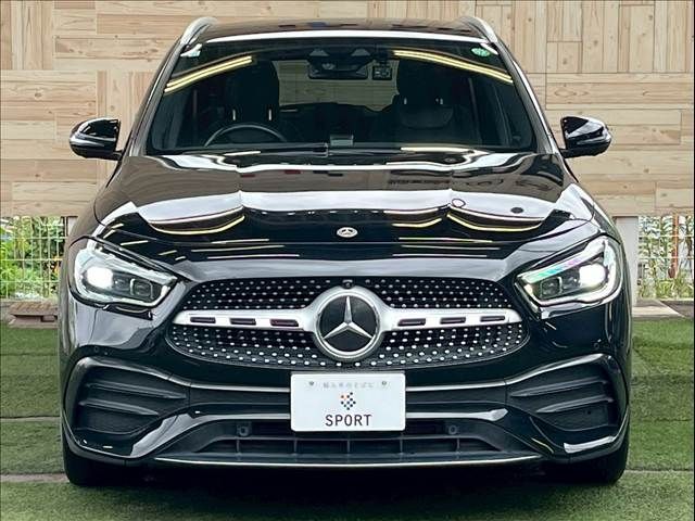 MERCEDES BENZ MERCEDES BENZ GLA class 2020