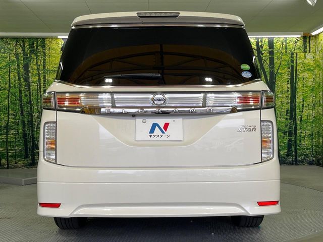 NISSAN ELGRAND 2016